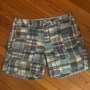 L.L. Bean madras favorite fit shorts, Blue and Green size 6 reg